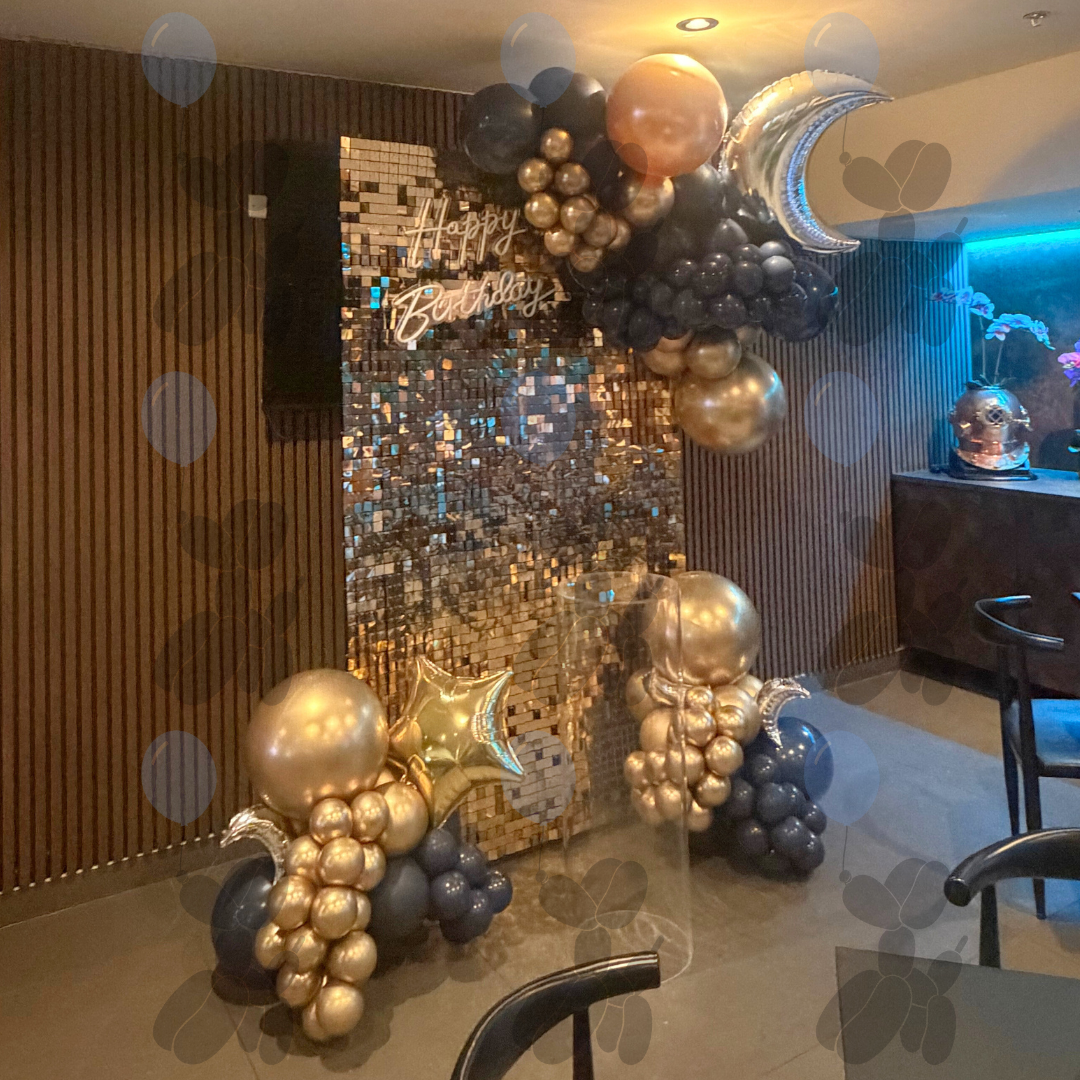 Timeless Style - Golden Midnight Sky