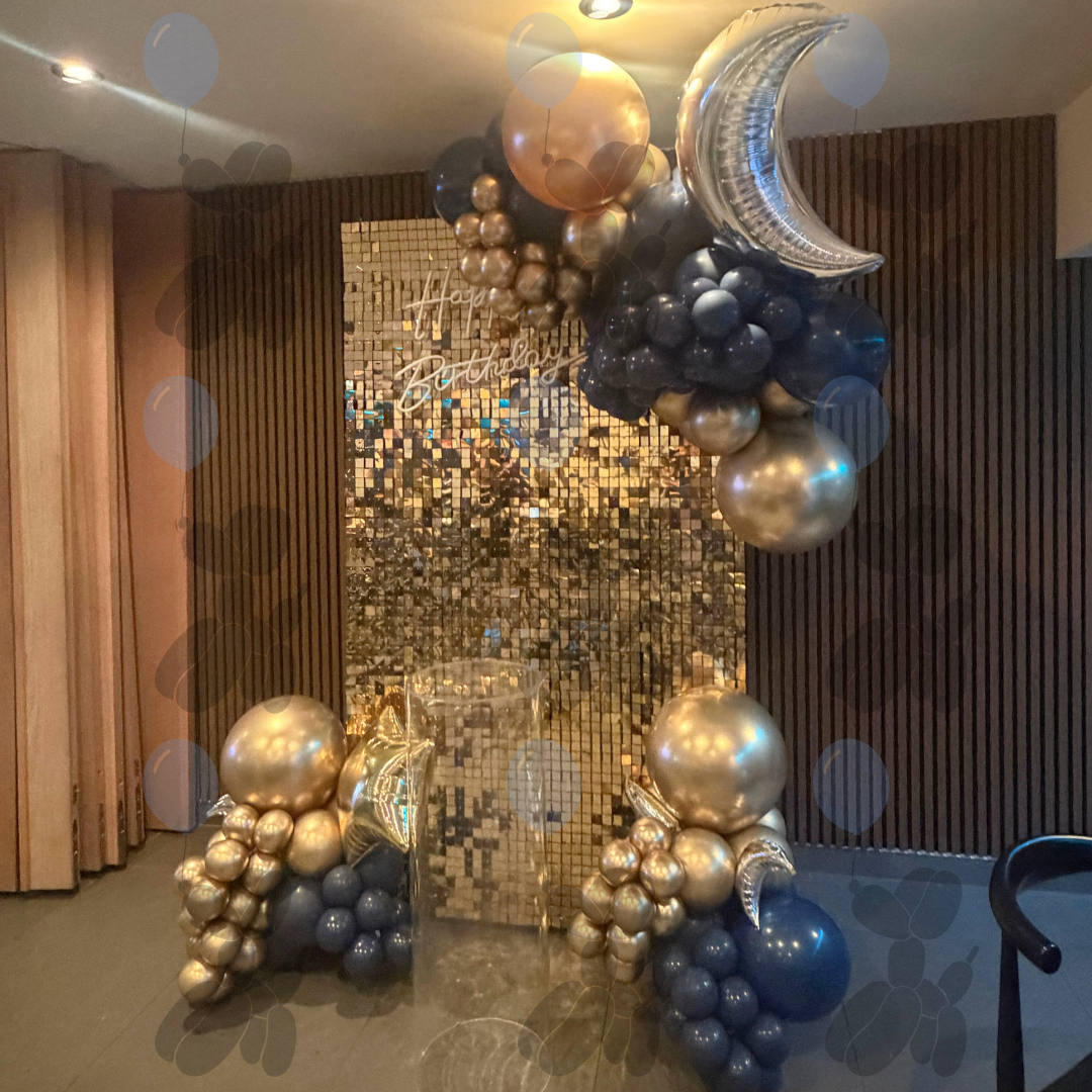 Timeless Style - Golden Midnight Sky