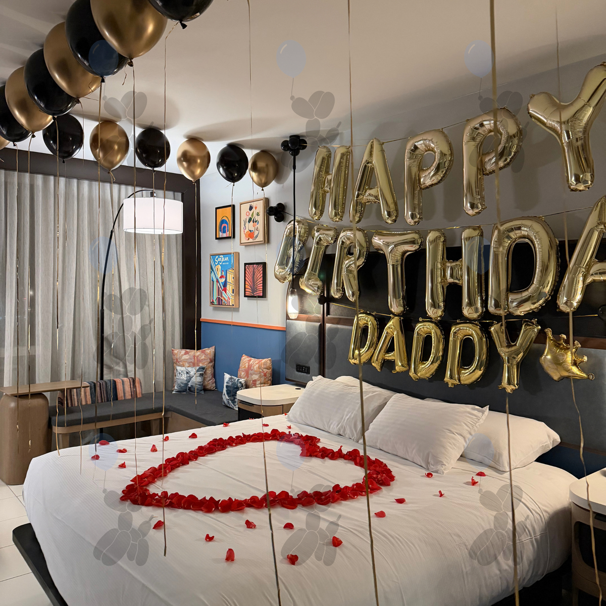 Gold and Black - Balloon Room Decor