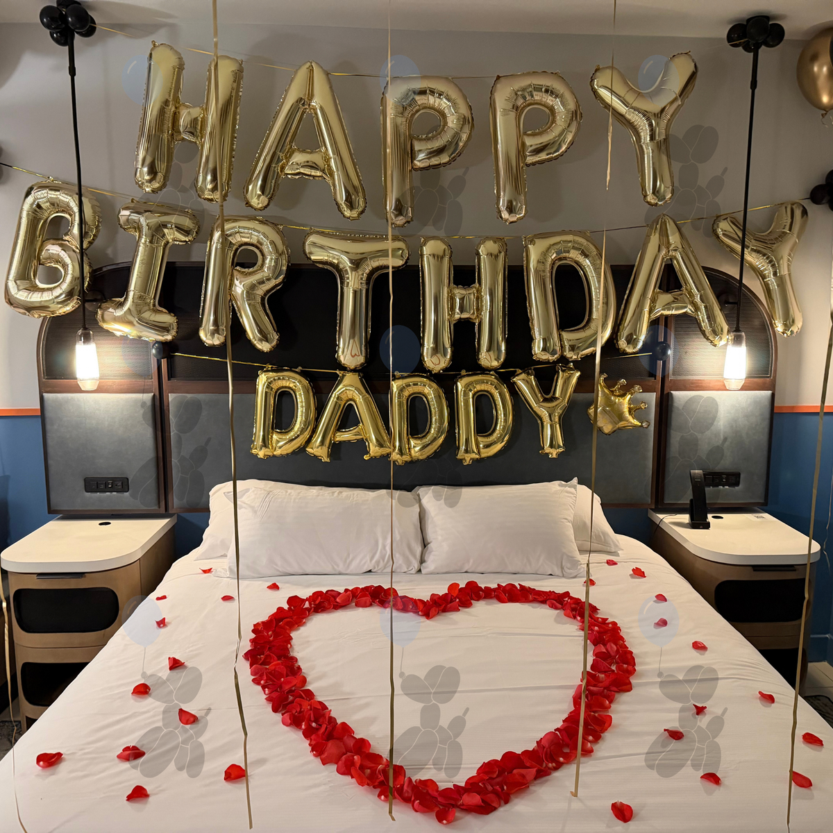 Gold and Black - Balloon Room Decor